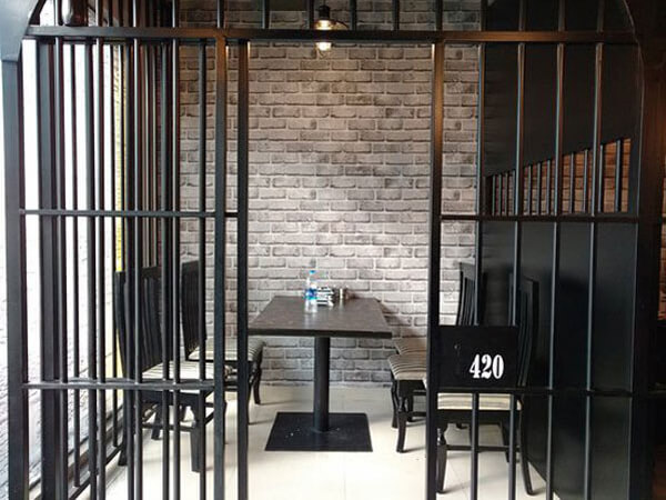 Restaurante Central Jail