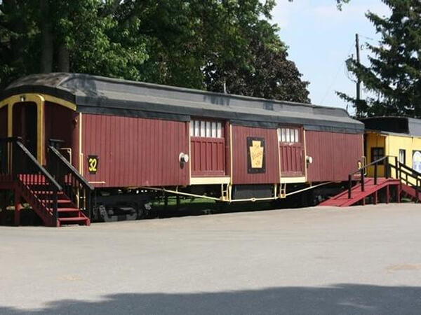 Red Caboose Motel & Restaurant